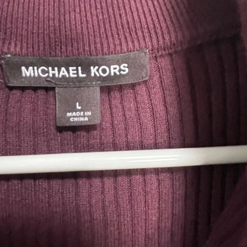 Micheal Kors Burgundy 1/2 Zip Up Sweater size large